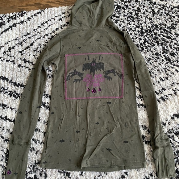 Volcom Hoodie - Picture 2 of 4